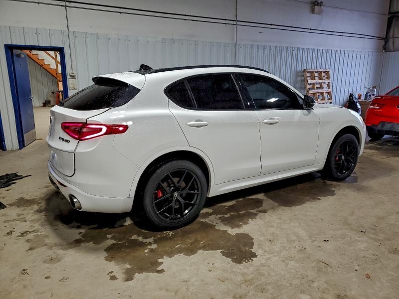 2021 Alfa Romeo Stelvio ti