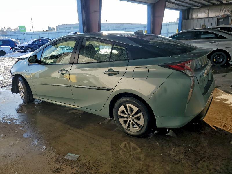 2016 Toyota Prius Three
