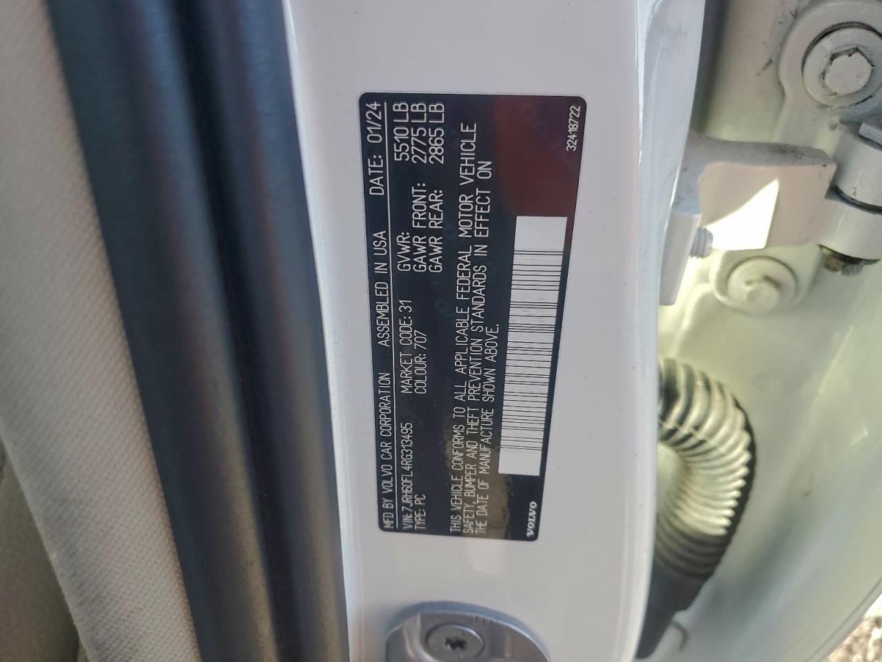 2024 Volvo S60 Plus