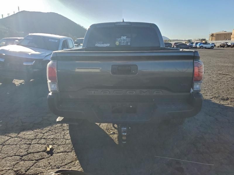 2016 Toyota Tacoma Double cab