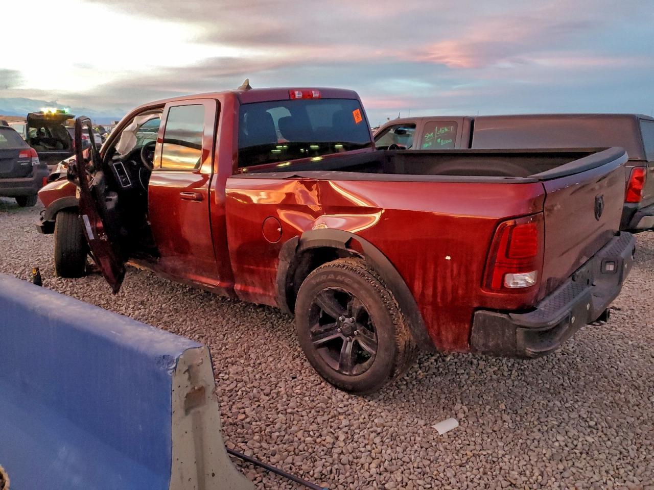 2022 Dodge Ram 1500 Classic slt