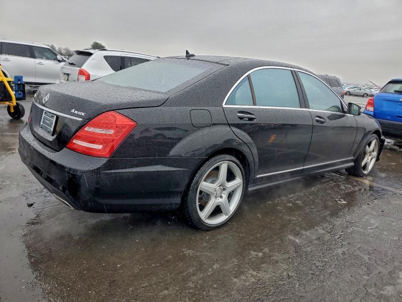 2010 Mercedes-Benz S 550 4matic