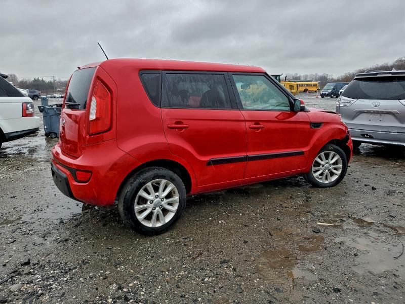 2012 KIA Soul +