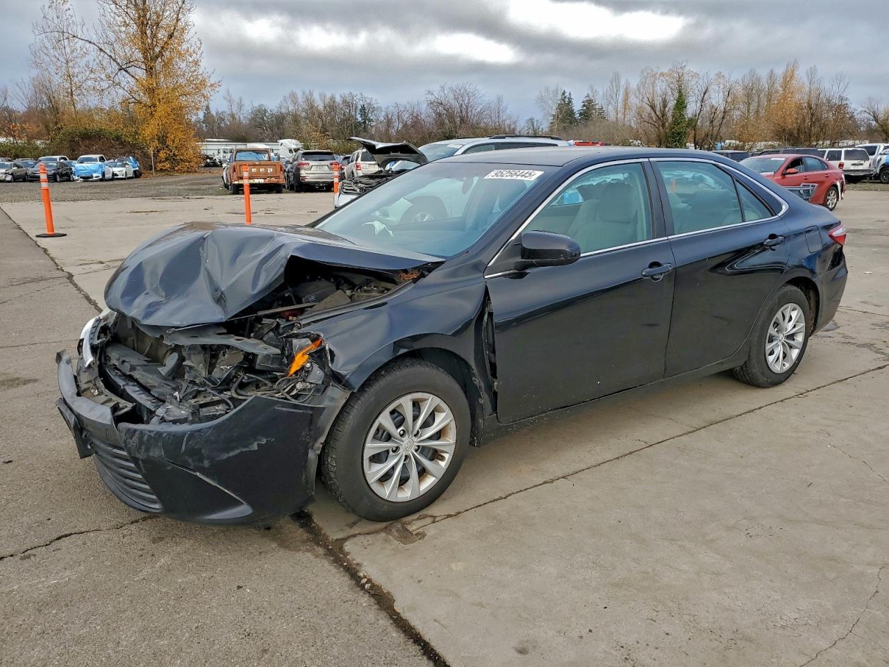2015 Toyota Camry le