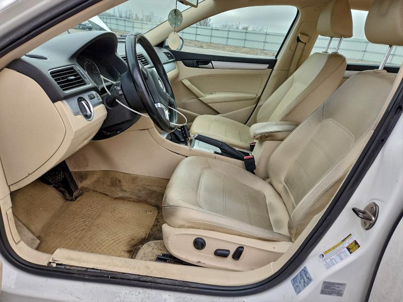 2012 Volkswagen Passat se