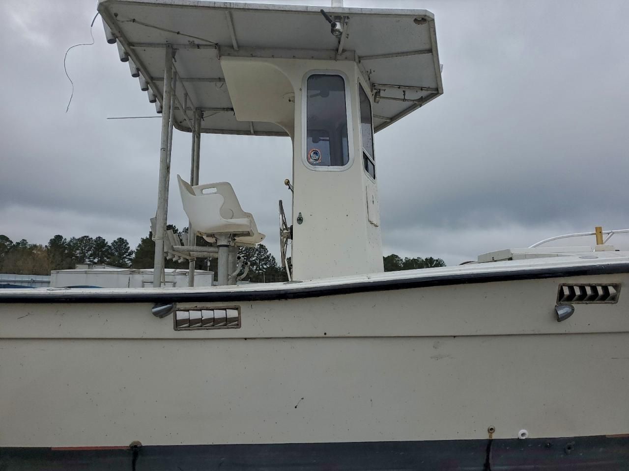 1975 TOP Boat W/TRL-Inboard Engine