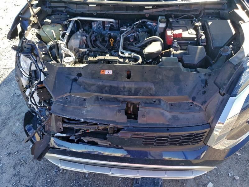 2023 Mitsubishi Outlander se