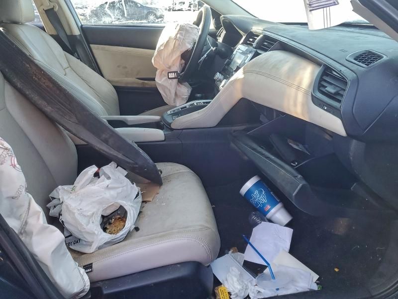 2019 Honda Insight lx