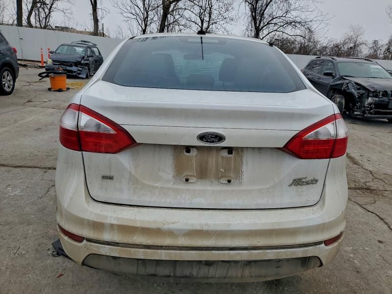 2015 Ford Fiesta se