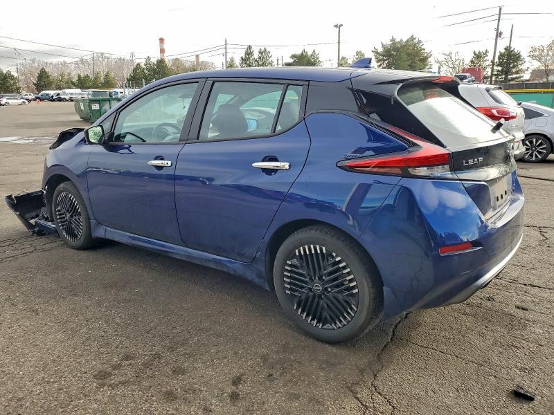2025 Nissan Leaf s
