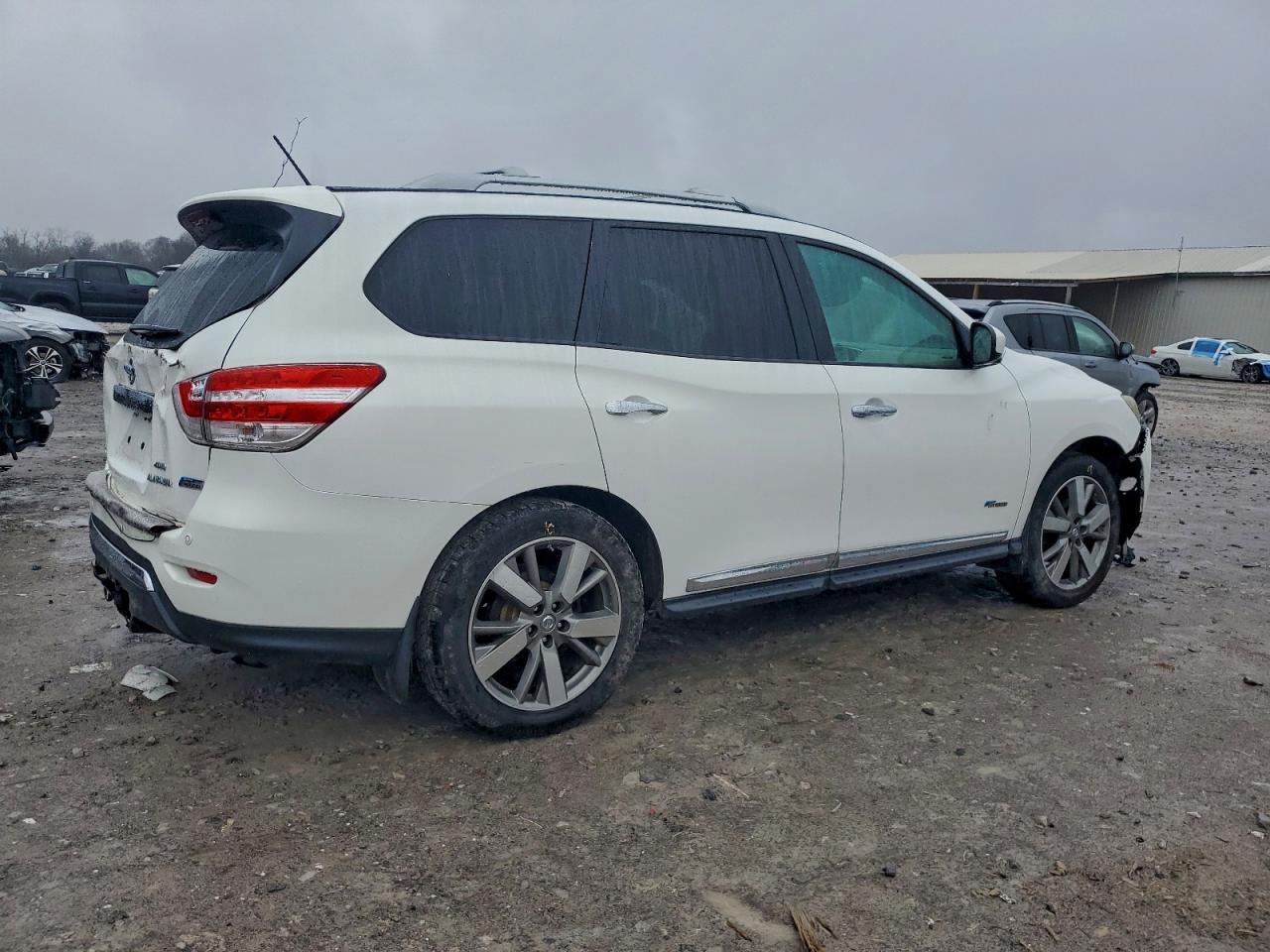 2014 Nissan Pathfinder sv Hybrid