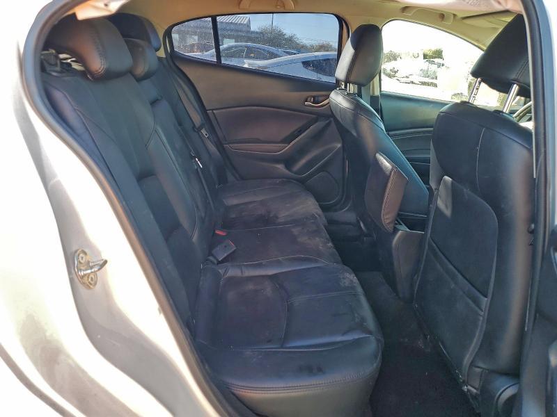 2018 Mazda 3 Touring