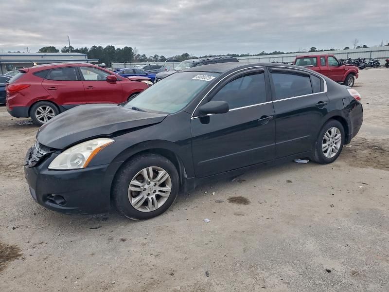 2011 Nissan Altima Base