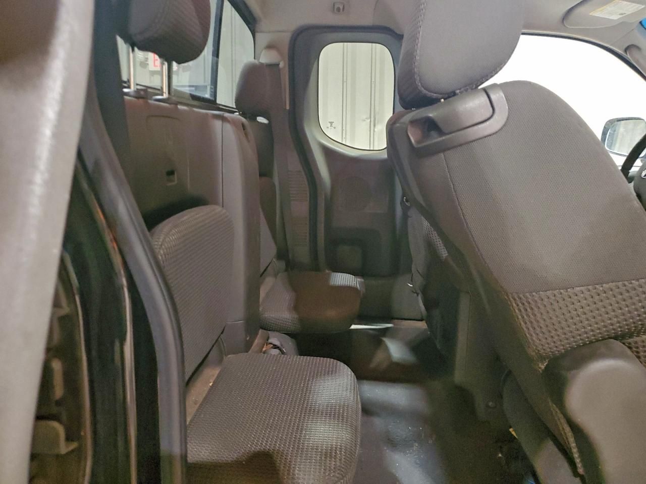 2008 Nissan Frontier King cab le