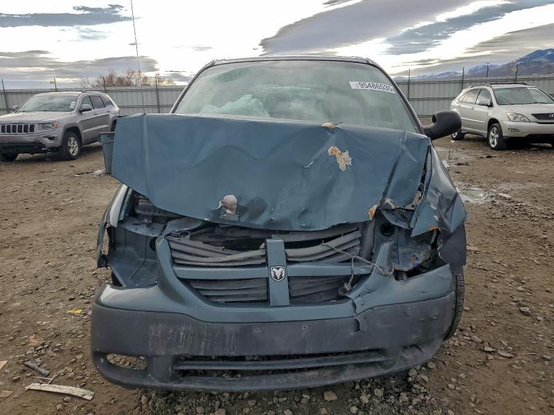 2005 Dodge Caravan se