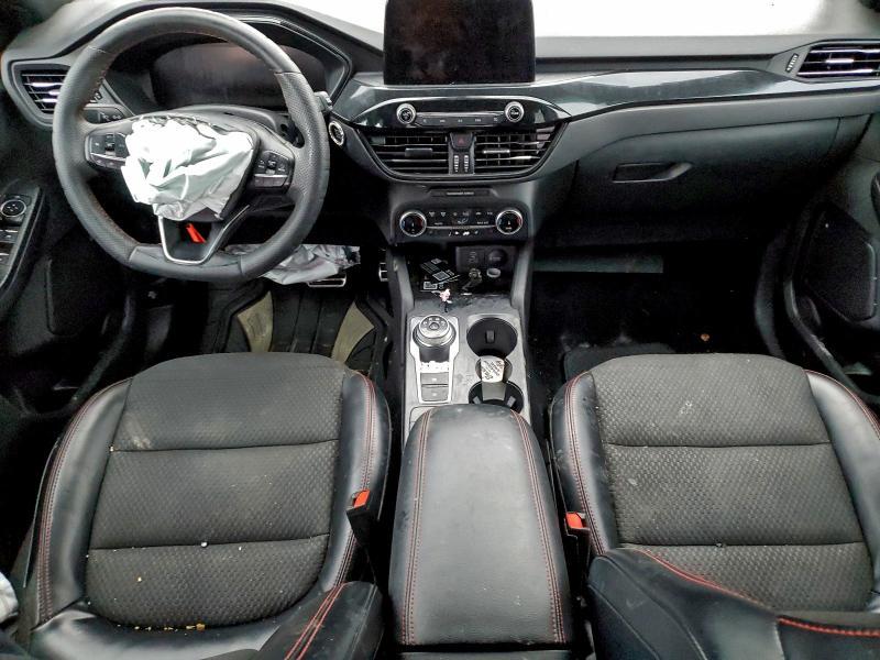 2023 Ford Escape st Line