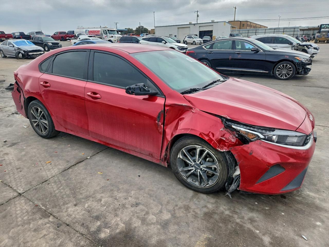2024 KIA Forte lx