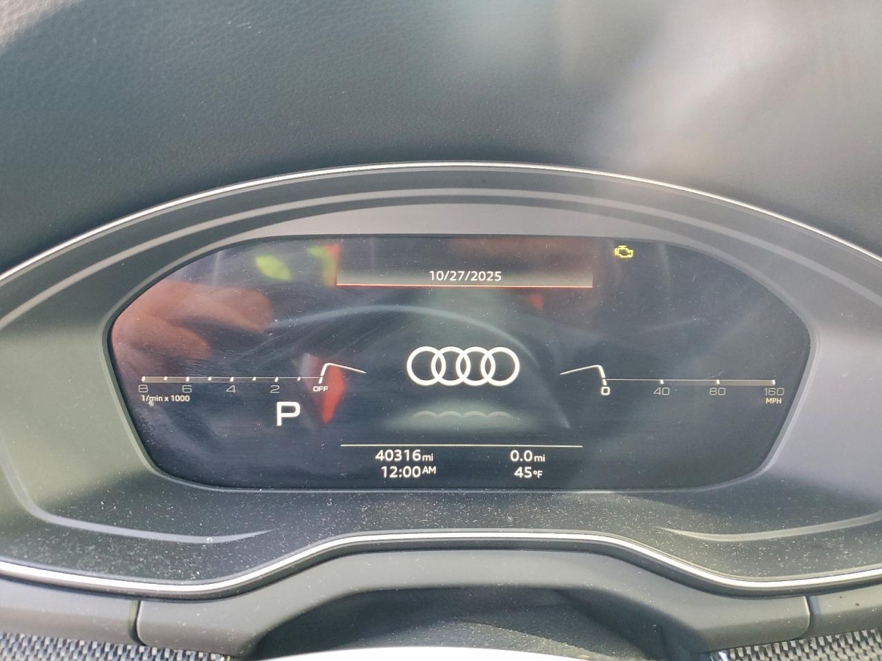 2022 Audi SQ5 Premium Plus