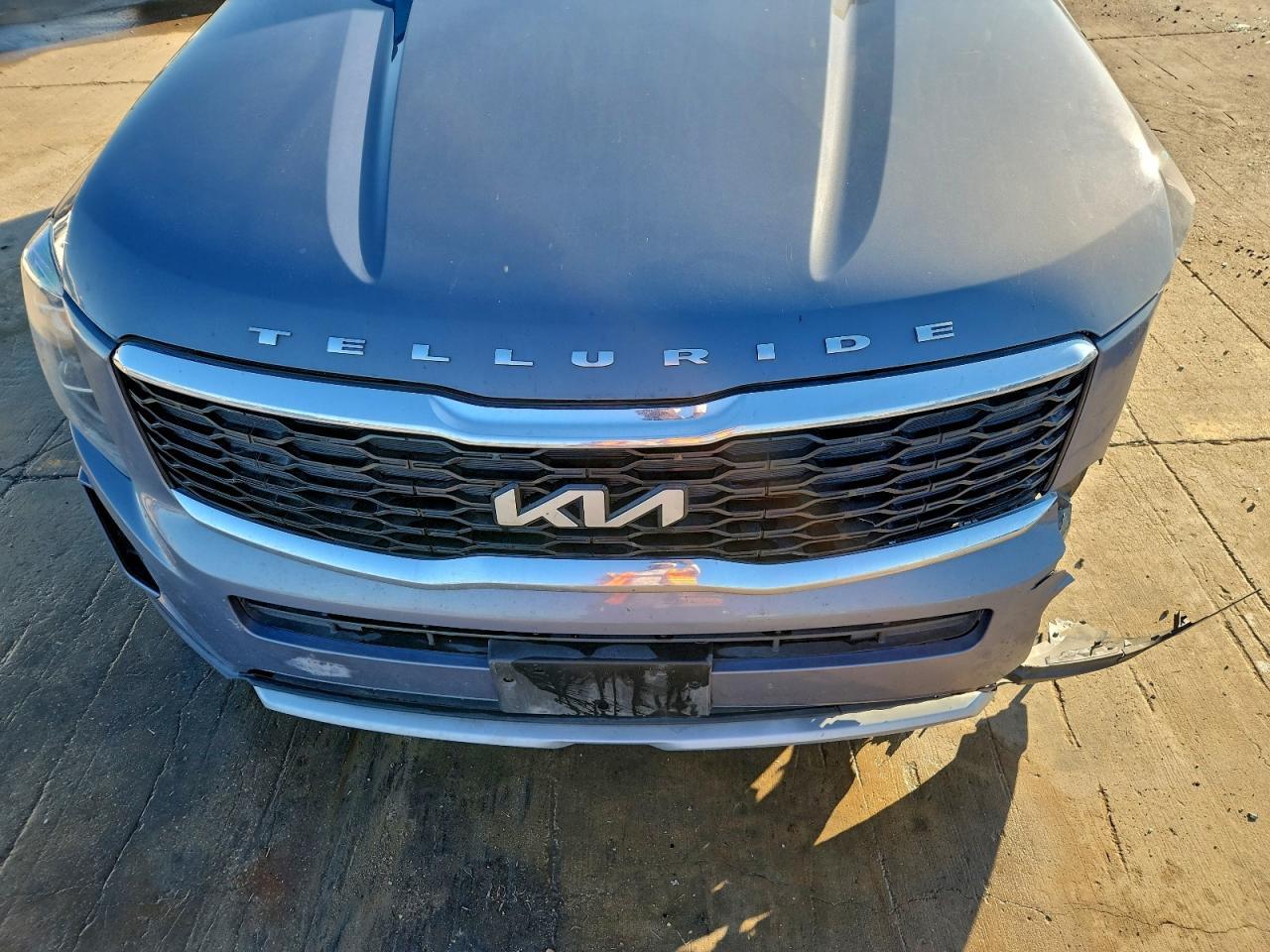 2022 KIA Telluride lx