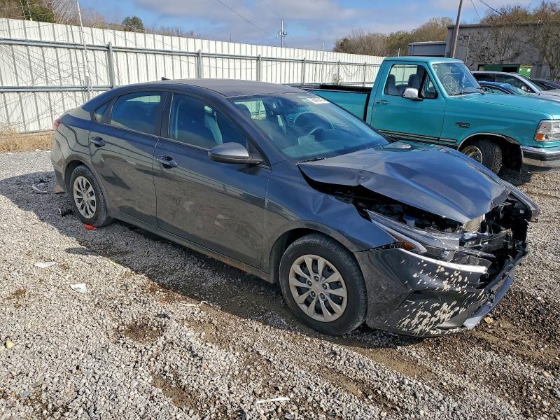 2024 KIA Forte lx
