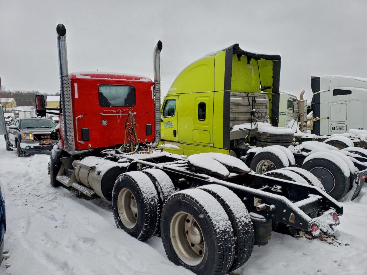 2023 Kenworth T880 Semi Truck