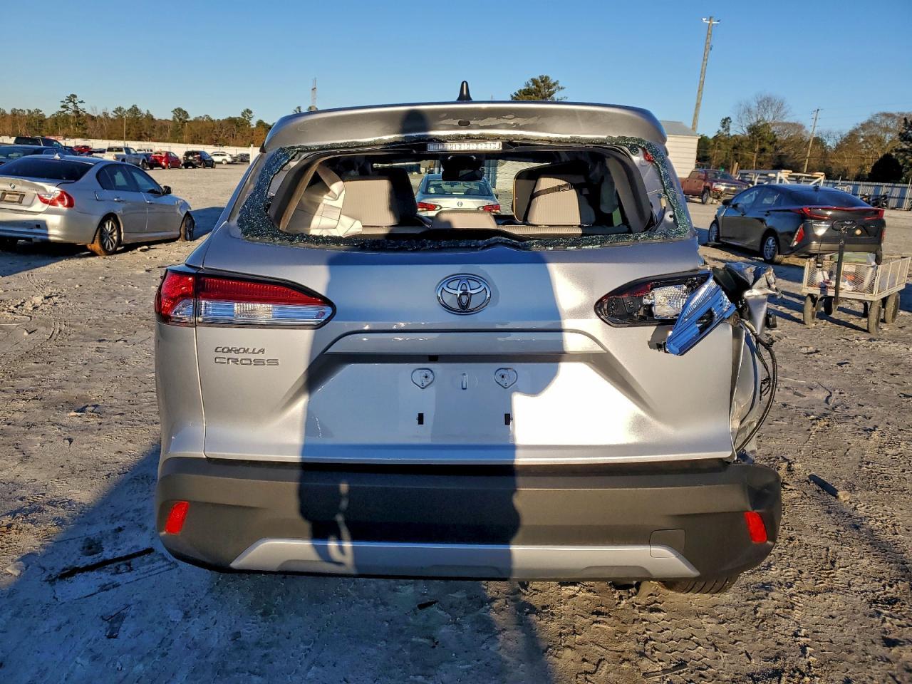 2024 Toyota Corolla Cross l