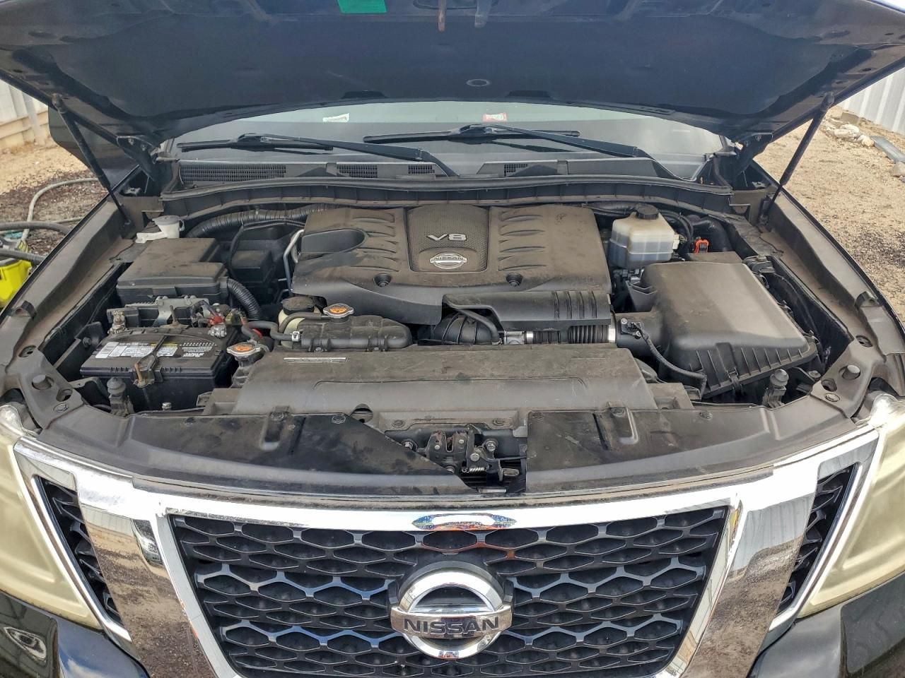 2017 Nissan Armada sv