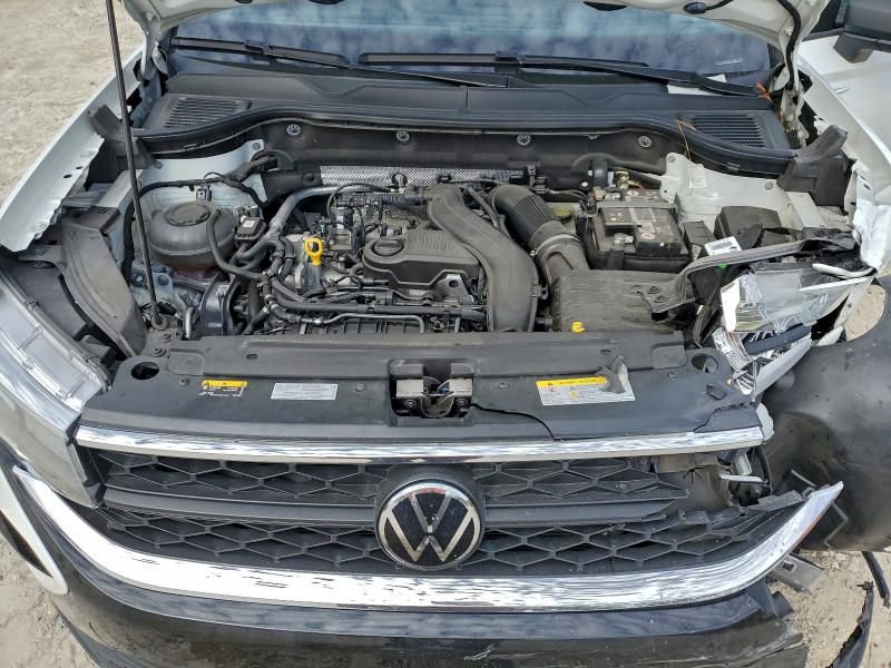 2023 Volkswagen Taos s