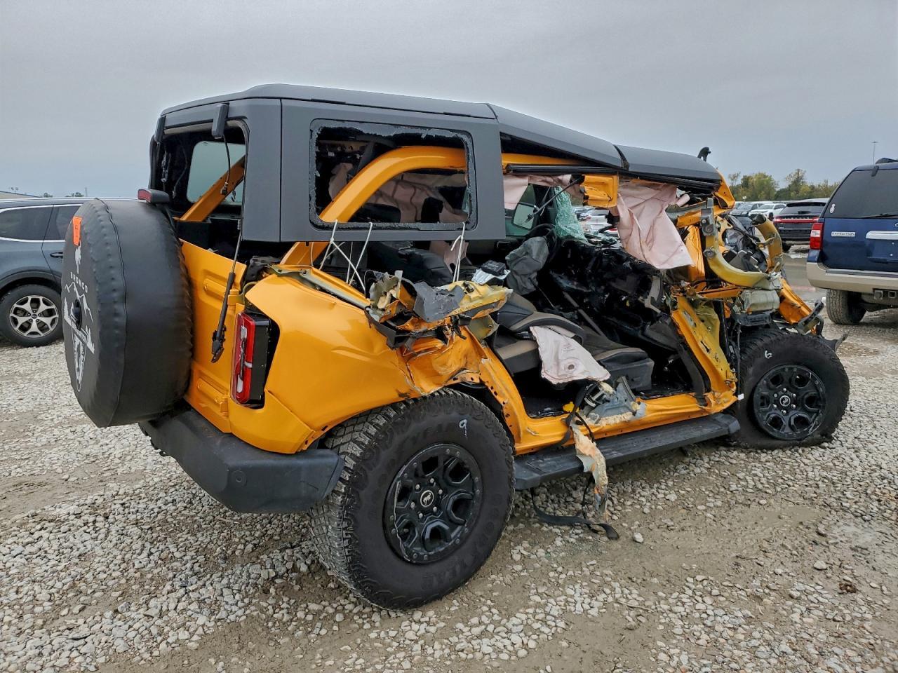 2022 Ford Bronco Base