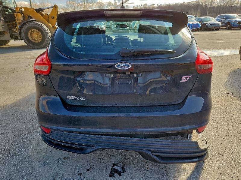 2016 Ford Focus st