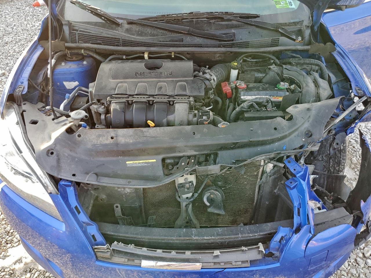 2015 Niss Sentra sr