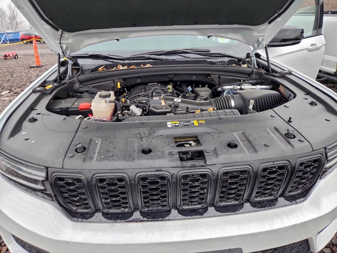 2023 Jeep Grand Cherokee Laredo