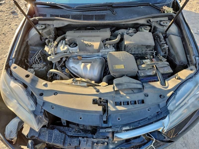 2015 Toyota Camry le