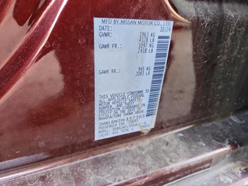 2025 Nissan Altima sv