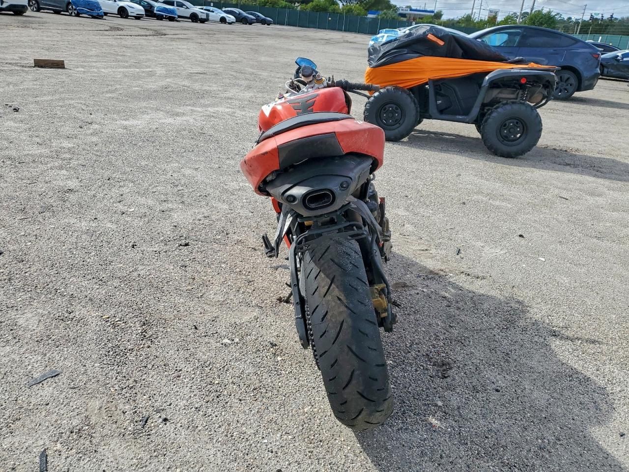 2005 Kawasaki ZX636 C1