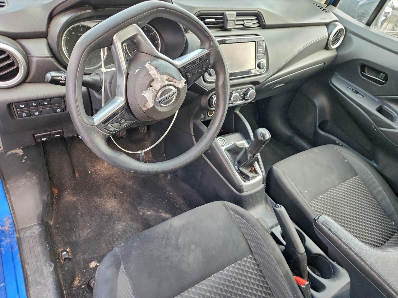 2020 Nissan Versa s