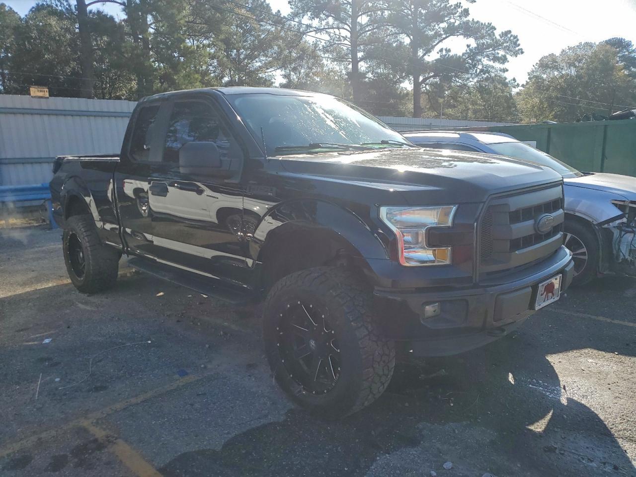 2016 Ford F150 Super Cab