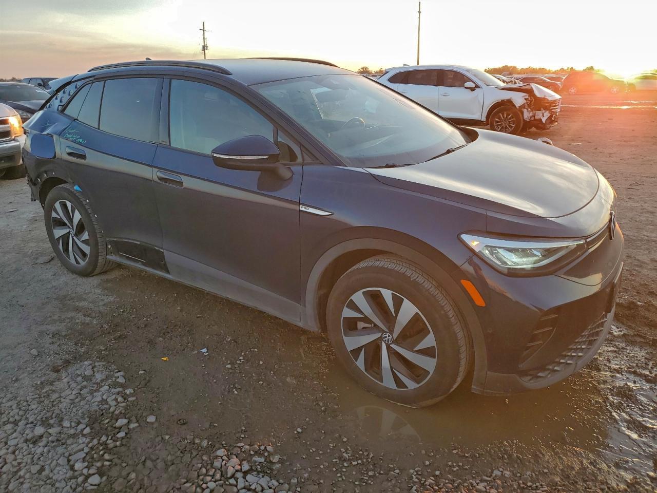 2023 Volkswagen Id.4 pro