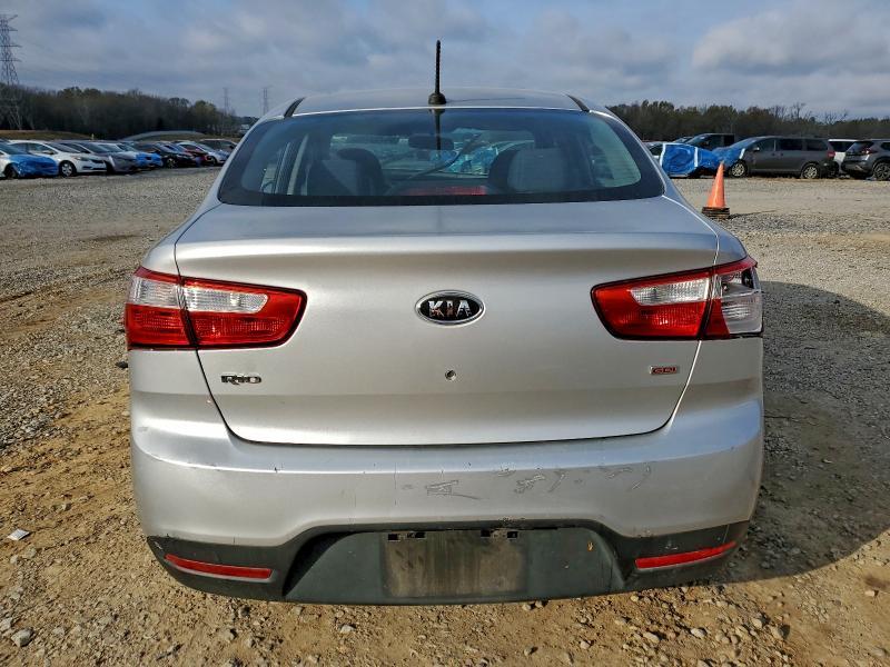2013 KIA Rio lx