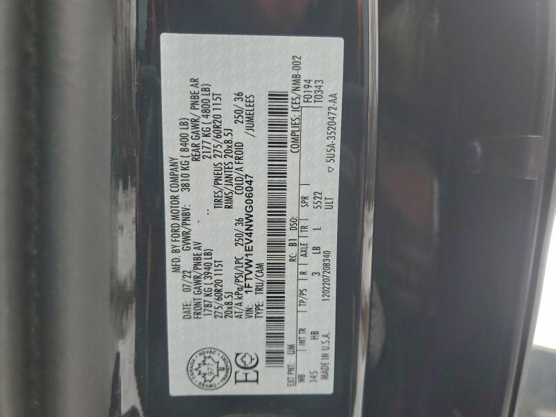 2022 Ford F150 Lightning pro