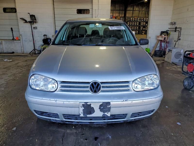 2002 Volkswagen Golf gls