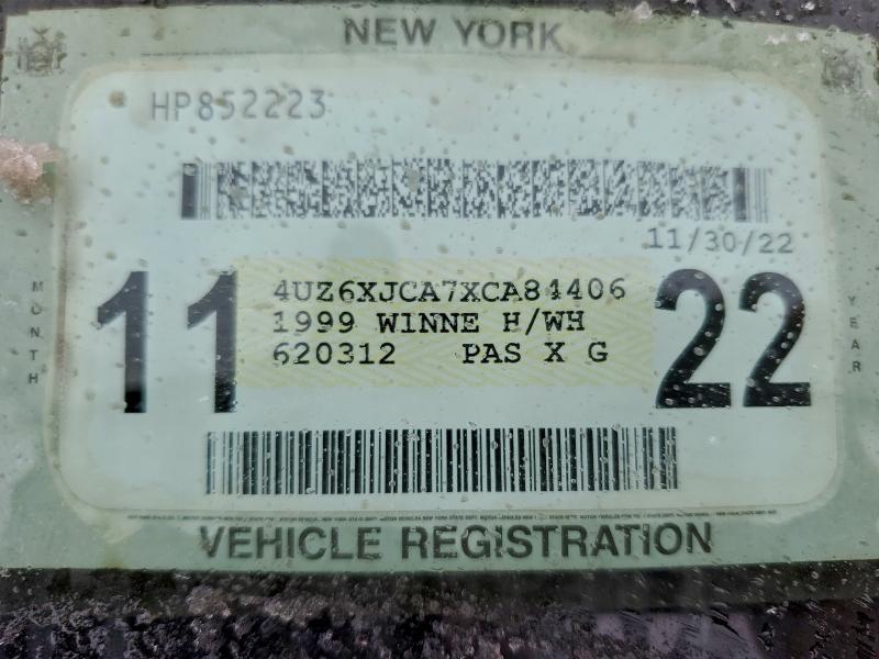 1999 Freigliner Chassis