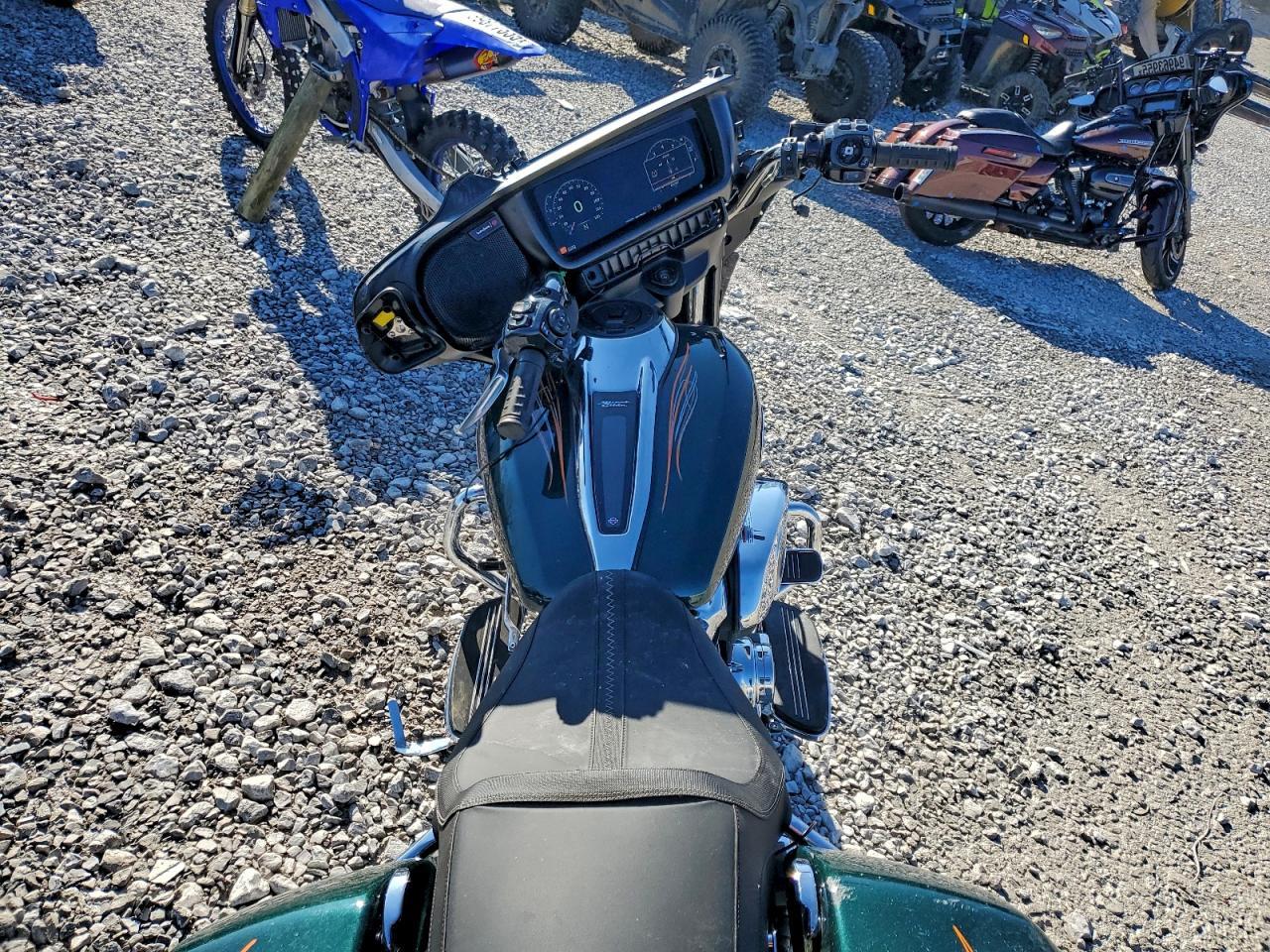 2024 Harley-Davidson Flhx