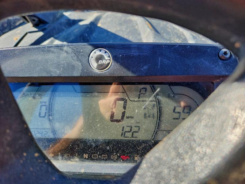 2025 Can-Am Commander xmr Utility Vehicle