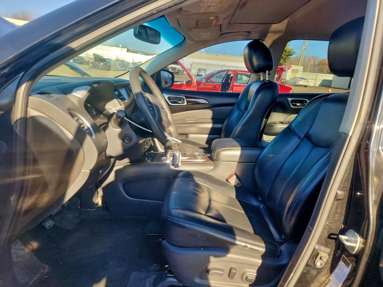 2015 Nissan Pathfinder s