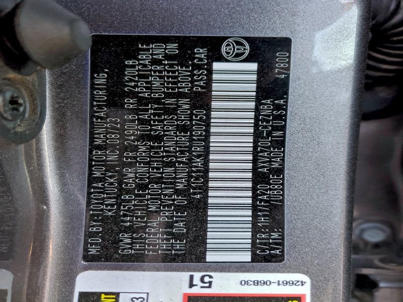 2024 Toyota Camry le