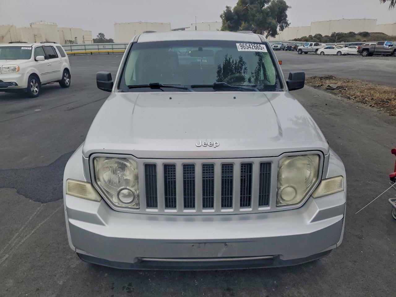 2011 Jeep Liberty Sport