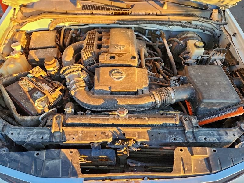 2016 Nissan Frontier s