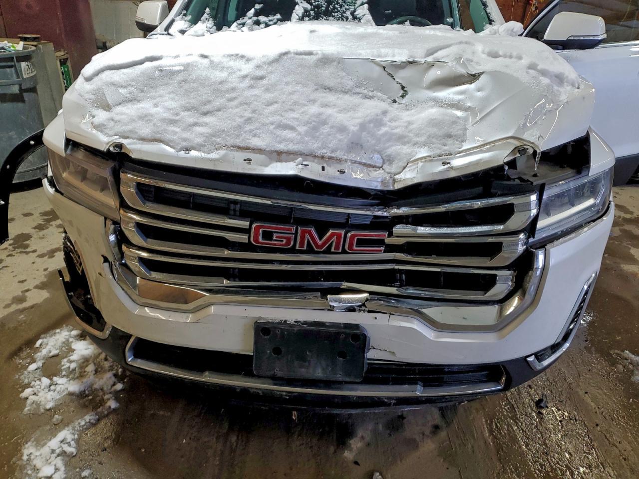 2020 GMC Acadia slt