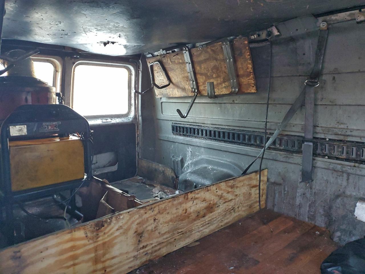 2013 Ford Econoline E150 van